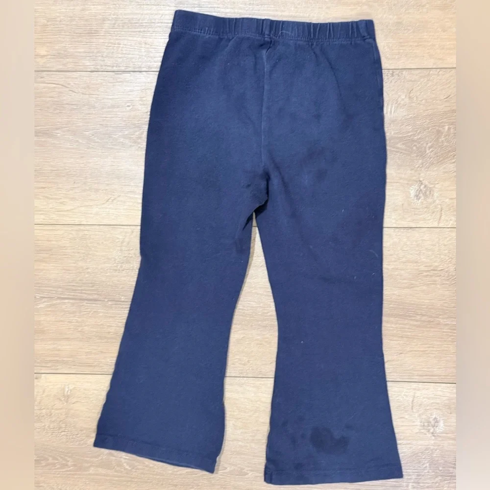 ⭐ 5/$20 ⭐ The Children's Place Navy Blue Flare Leggings Size 4T